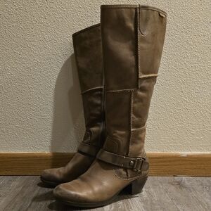 PIKOLINOS Brown Heeled Boots with Buckle